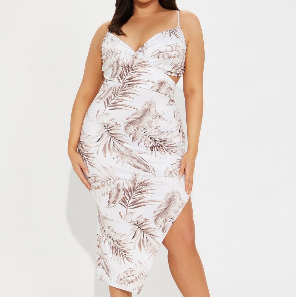 Fashion Nova Paradise Life Midi Dress Ivory & White 2XL